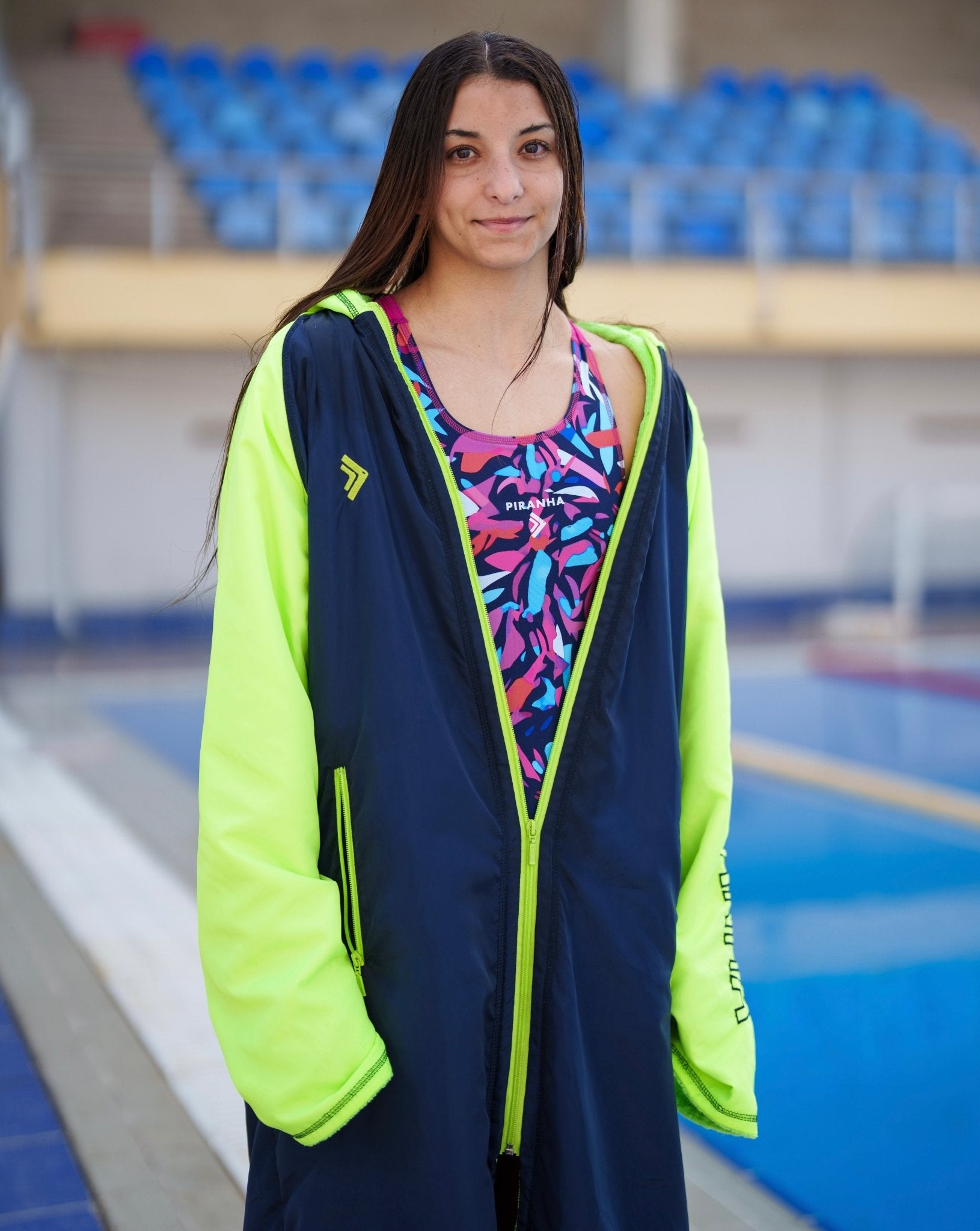 Swim Robe Waterproof - Raglan from Piranha - PIRANHA